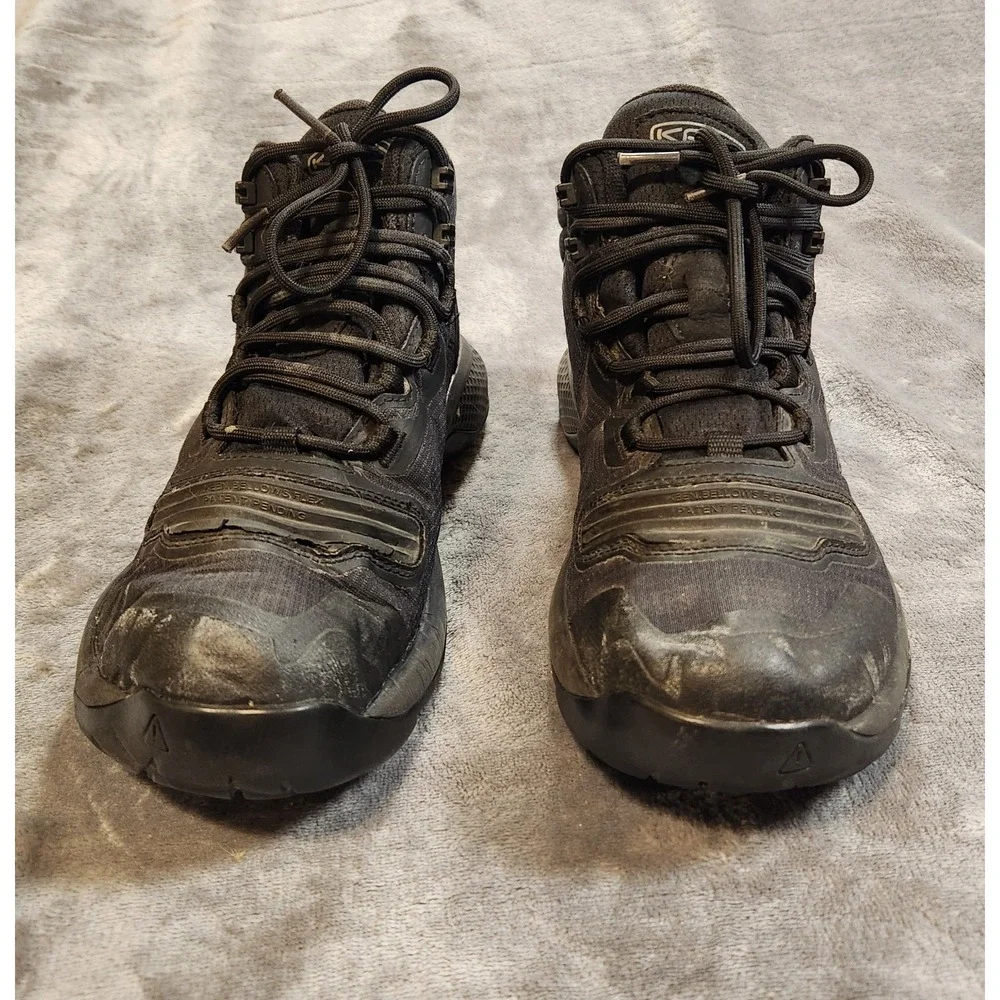 Keen Boots Mens 8 Black Tempo Flex Mid Waterproof Hiking Gorpcore‎